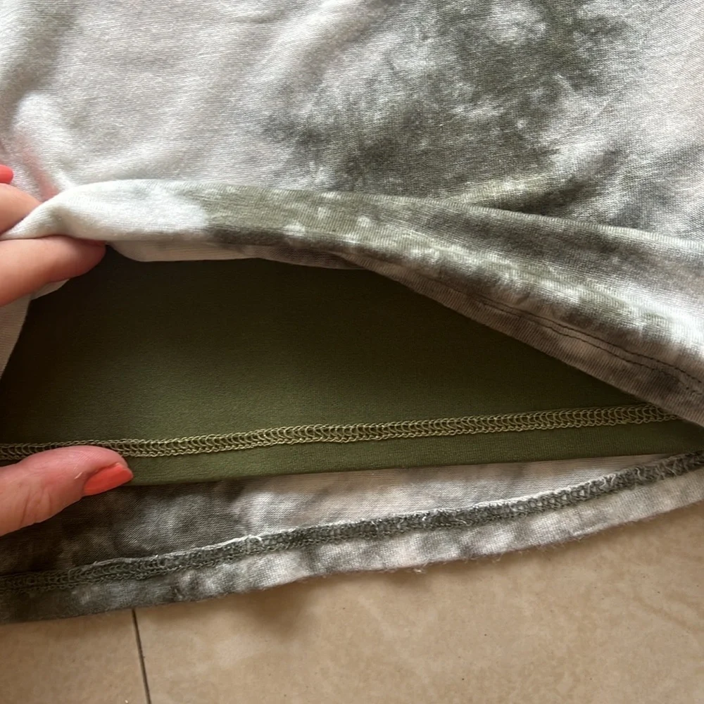 Lovers and friends midi dress size XXS - Picture 2 of 4